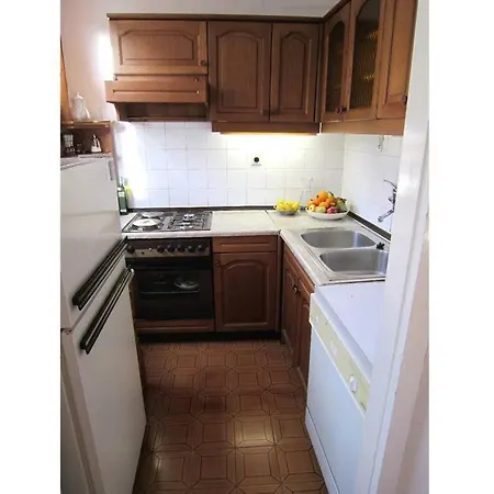 1-bdrm With Terrace In The Old Town *