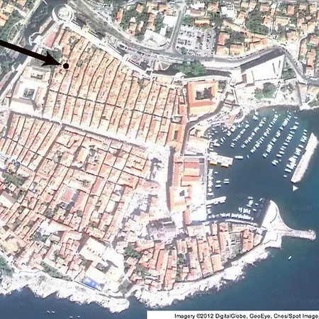 1-bdrm With Terrace In The Old Town Ragusa